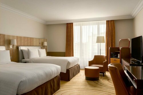 Гостиница Paris Marriott Hôtel Champs-Elysées в Париже