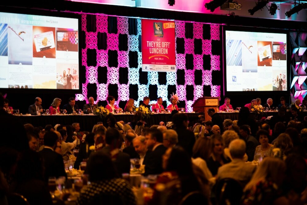 Фото Galt House Hotel Trademark Collection by Wyndham