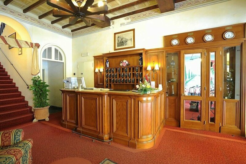 Гостиница Hotel Villa Kinzica в Пизе