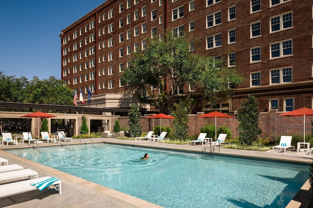 Фото Warwick Melrose Dallas