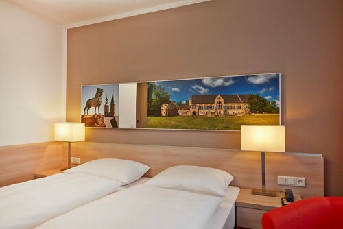 Гостиница H+ Hotel Goslar в Госларе