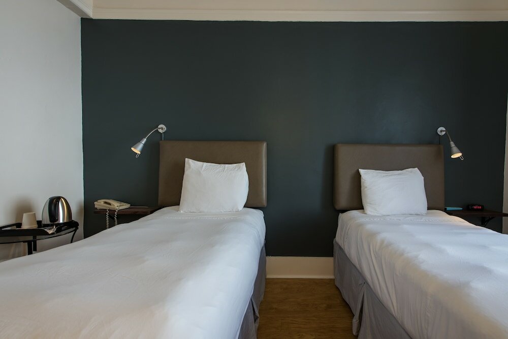 Фото The Herbert Hotel