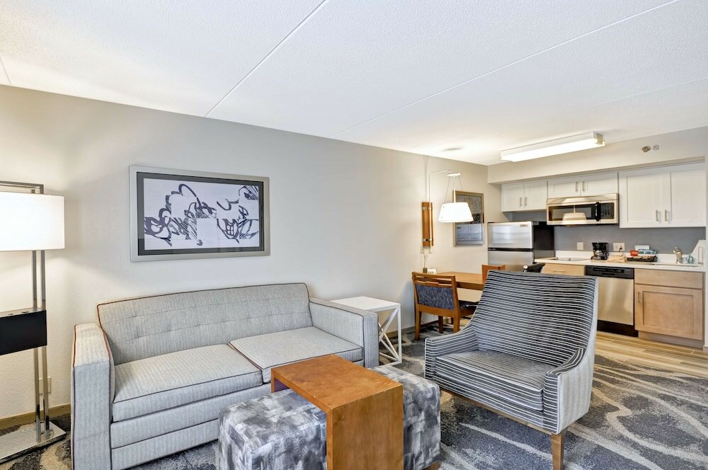 Фото Homewood Suites by Hilton Boston-Peabody