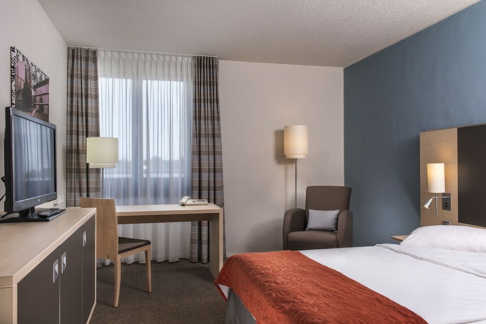 Фото Mercure Hotel Bonn Hardtberg