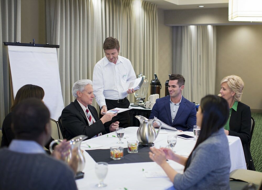 Фото Staybridge Suites Columbus - Worthington, an Ihg Hotel