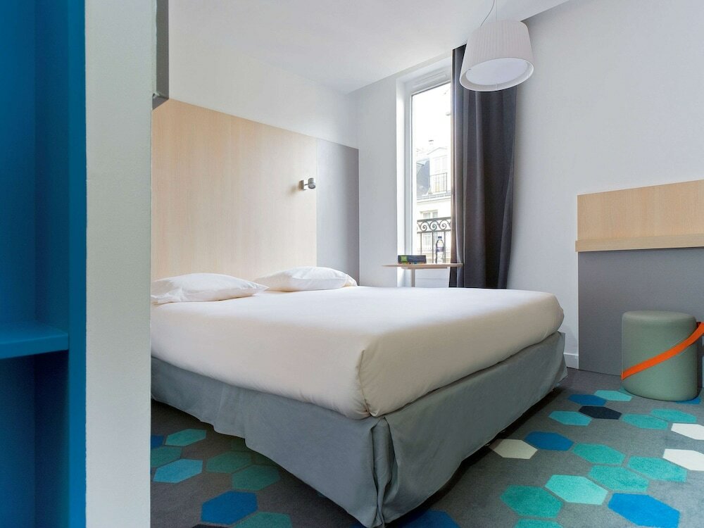 Фото Ibis Styles Paris Cadet Lafayette