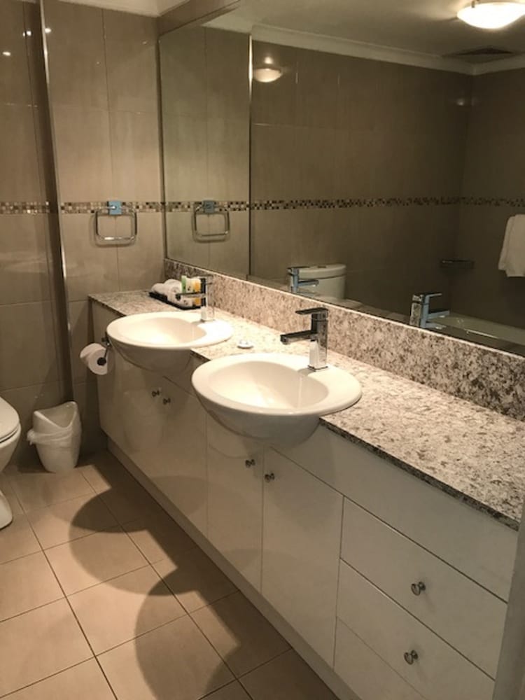 Фото The York by Swiss-Belhotel International