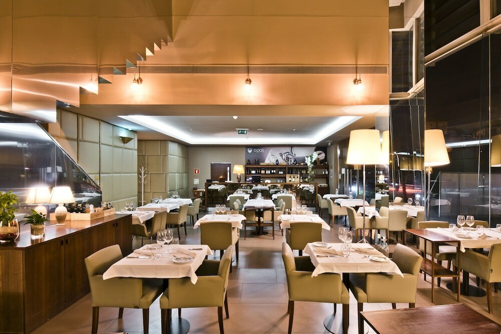 Фото Golden Tulip Sao Joao Da Madeira Hotel