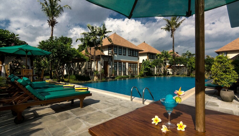 Фото Desamuda Village