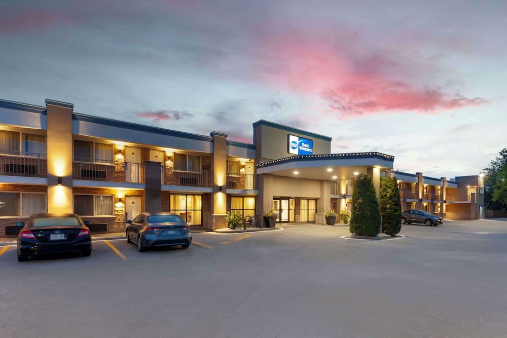 Фото Best Western Halton Hills