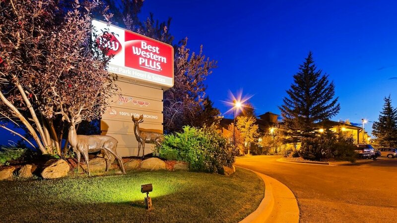 Гостиница Best Western Plus Deer Park Hotel & Suites