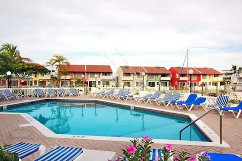 Гостиница Ocean Reef Yacht Club & Resort