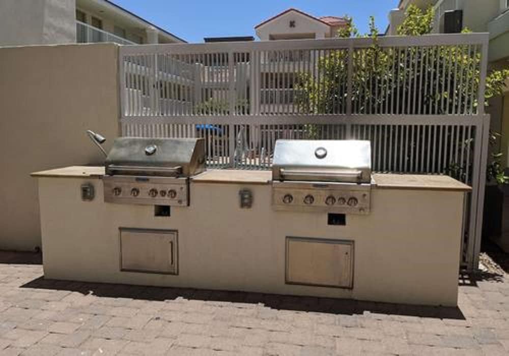 Фото SureStay Plus Hotel by Best Western Tempe University