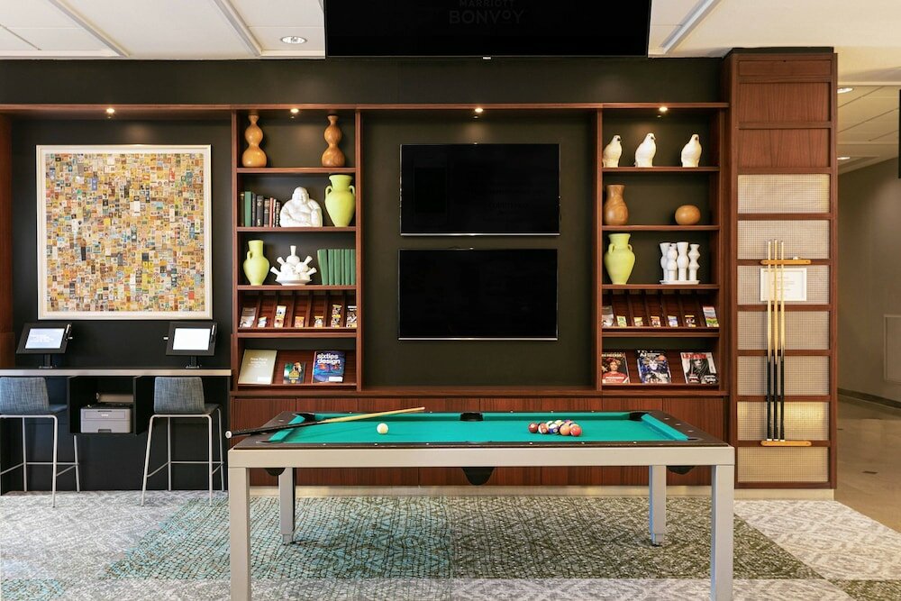 Фото Courtyard by Marriott Amsterdam Airport