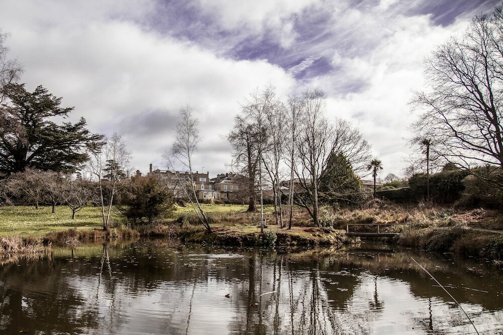 Фото Best Western Chilworth Manor Hotel