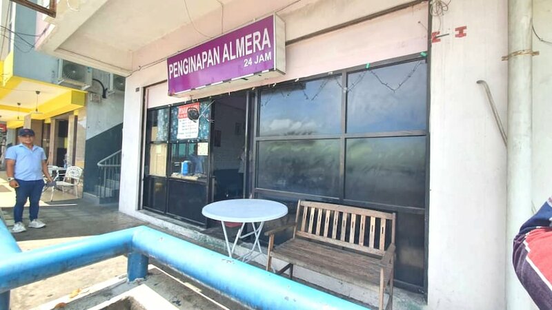 Гостиница Spot On 90836 Penginapan Almera