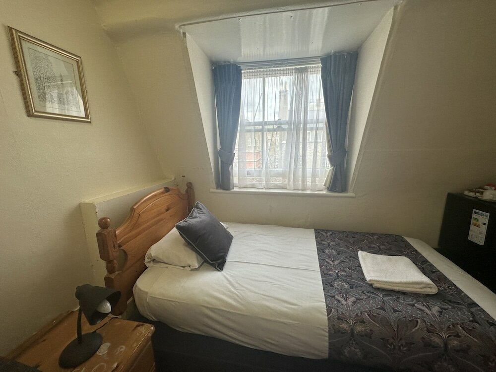 Фото Arran House Hotel