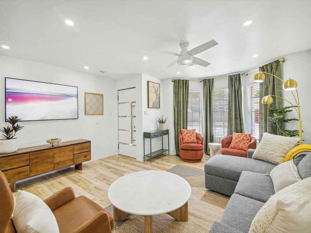 Фото Palm Springs Escape