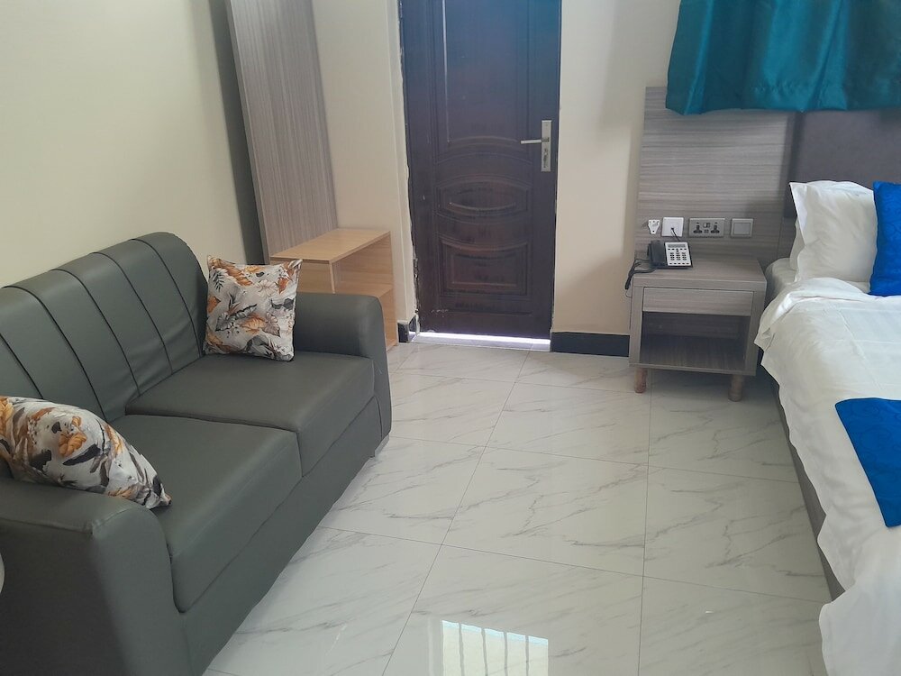 Фото Vegas Luxury Hotel