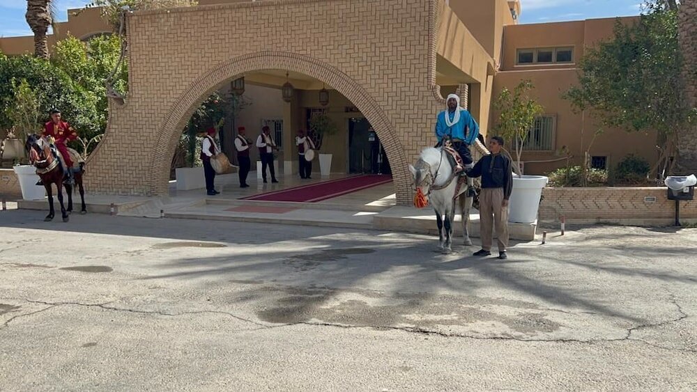 Фото Hotel El Hafsi Tozeur