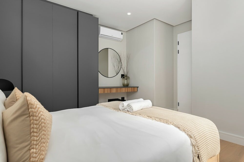 Фото The Avant 402