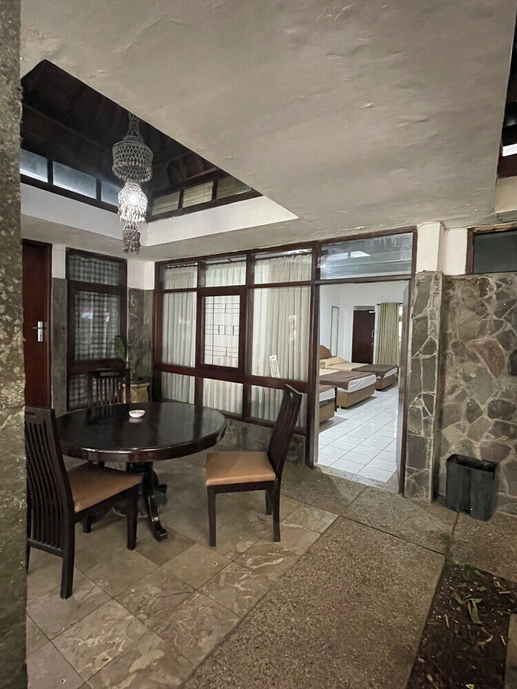 Фото Hotel Gegerkalong Asri