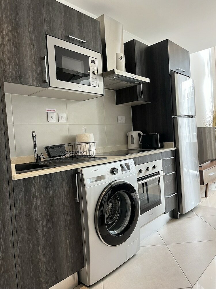 Фото Embassy Gardens