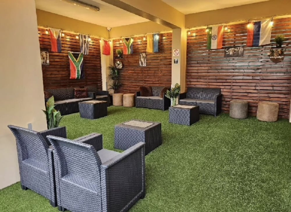 Фото отеля 3