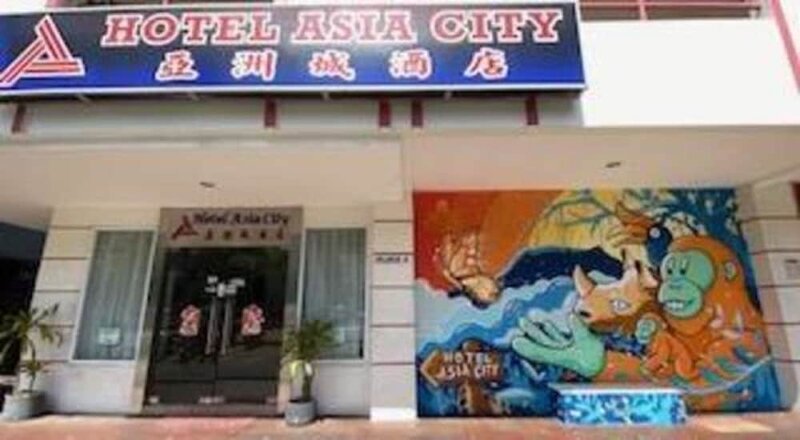 Гостиница Oyo 90847 Hotel Asia City в Кота-Кинабалу