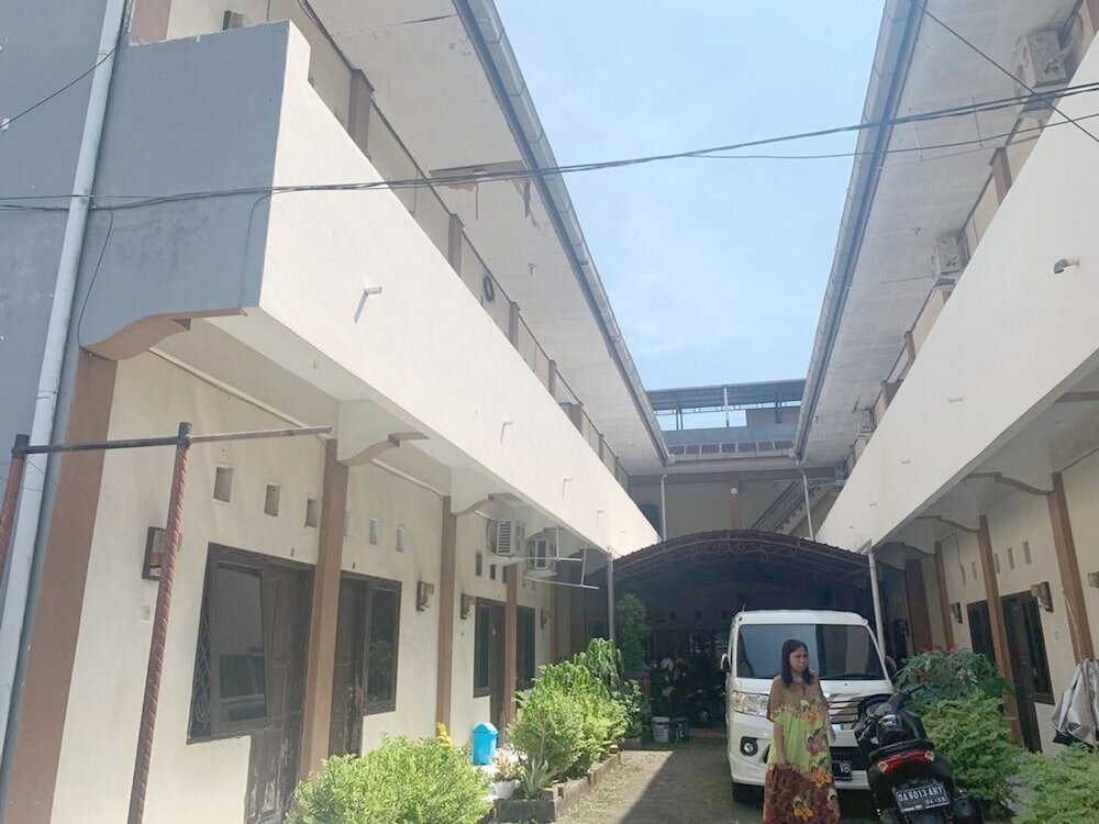 Фото Oyo 93060 Wisma Astukara Syariah