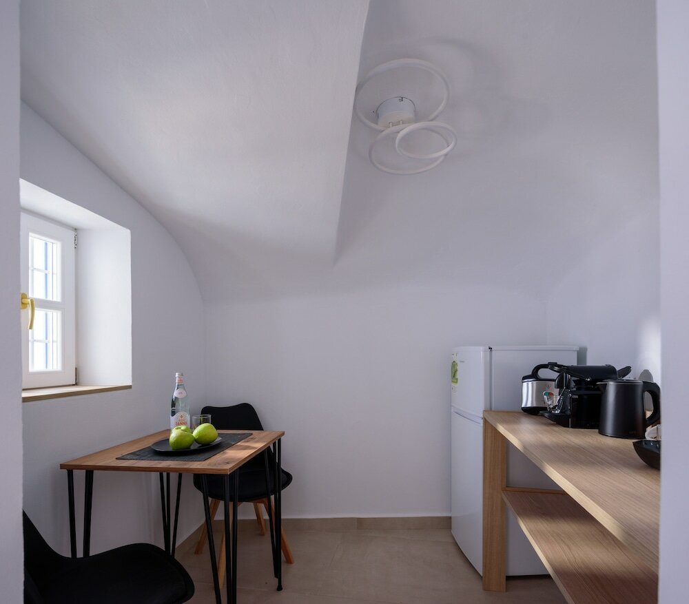 Фото Elia Family Suites