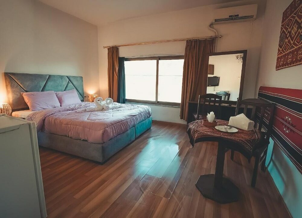 Фото Amman Pasha Hotel