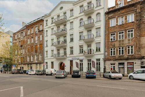 Apartment Warsaw Targowa by Renters