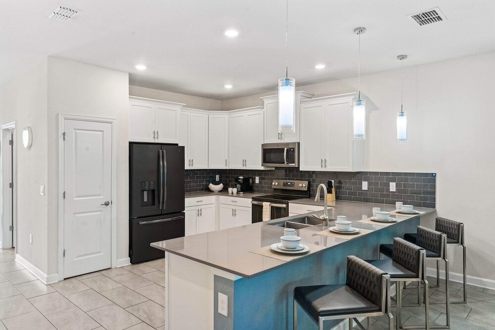 Фото 4539 Narrative Lane