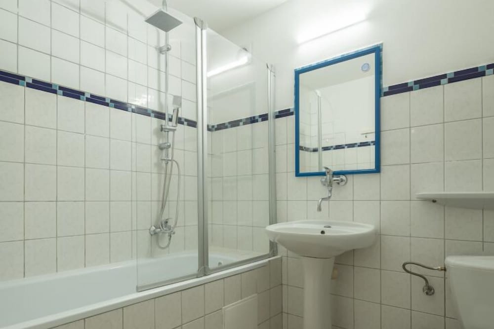 Фото Alpine Hostel Appartements