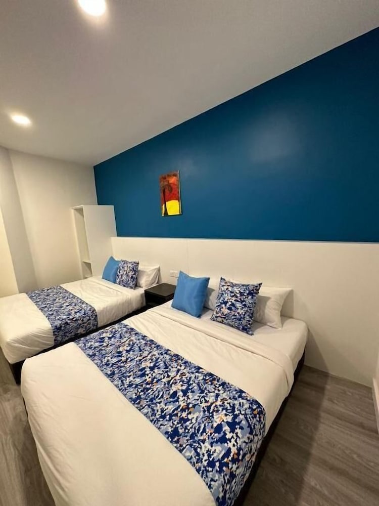 Фото Oyo 90832 Hotel Apsara Temerloh Gateway