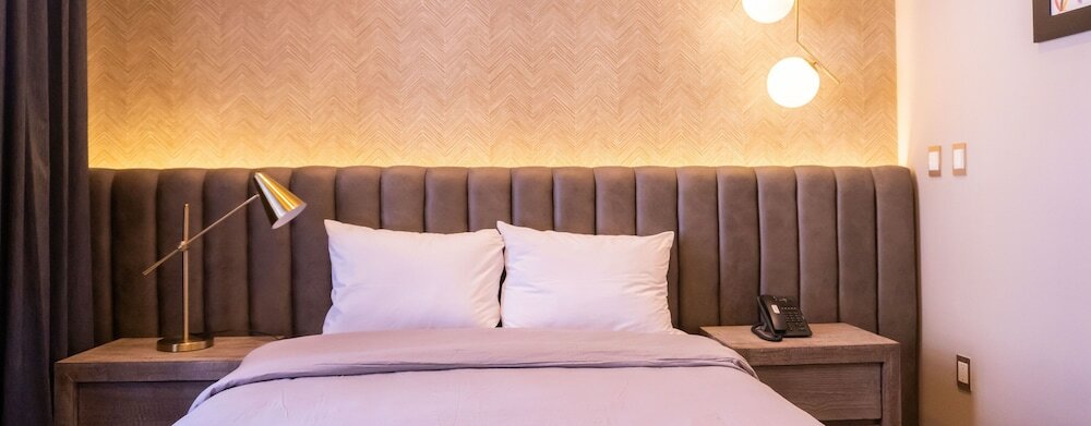 Фото Capitalino Hotel y Plaza