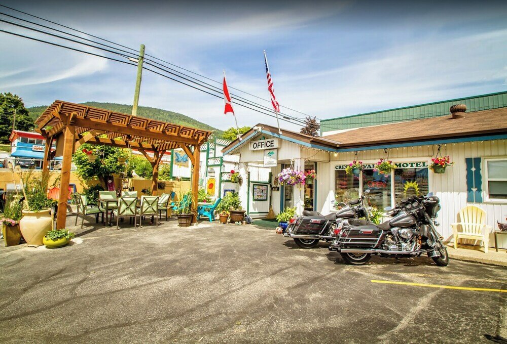 Фото Creston Valley Motel