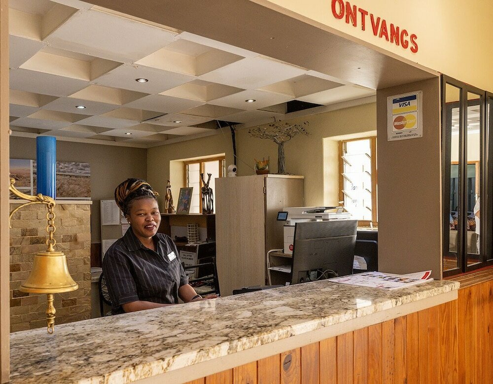 Фото Pofadder Inn by Country Hotels