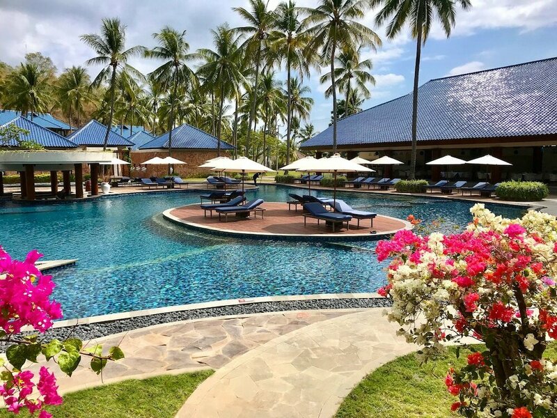 Гостиница Sundancer Suites Lombok
