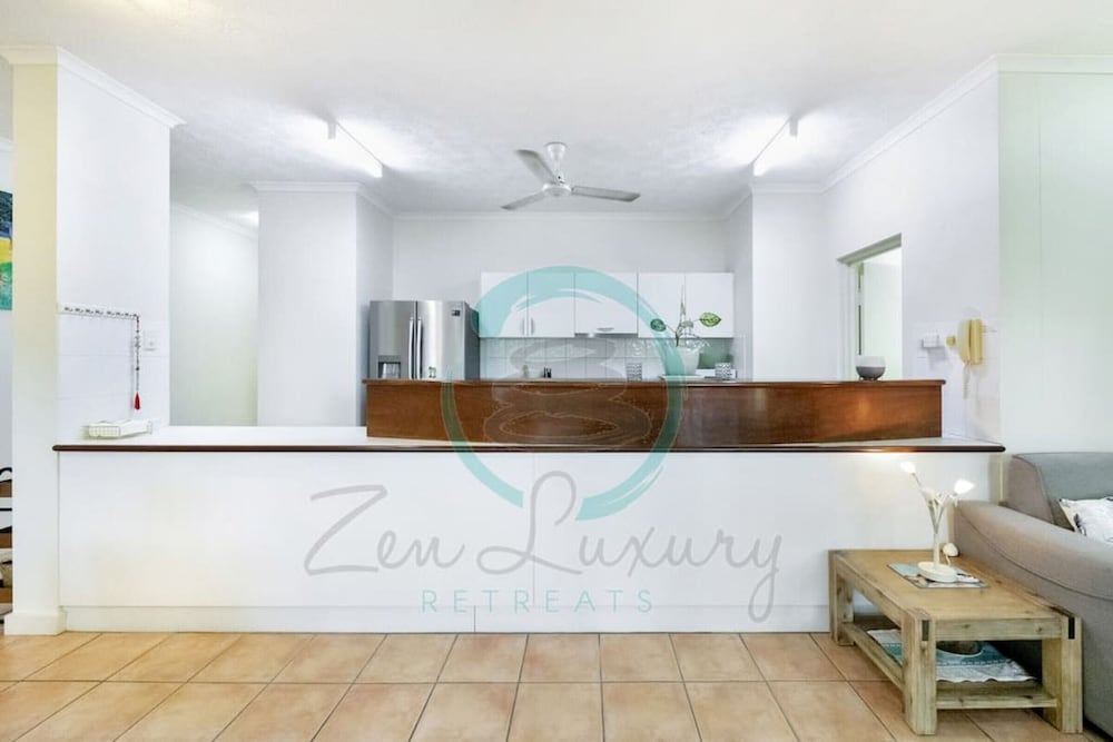 Фото Zen Foreshore - 2 Bedroom Apt with Pool