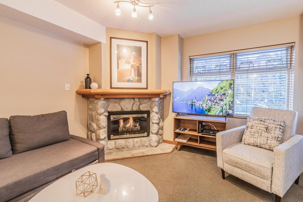 Фото Whistler Vacation Club Lake Placid Lodge - 225