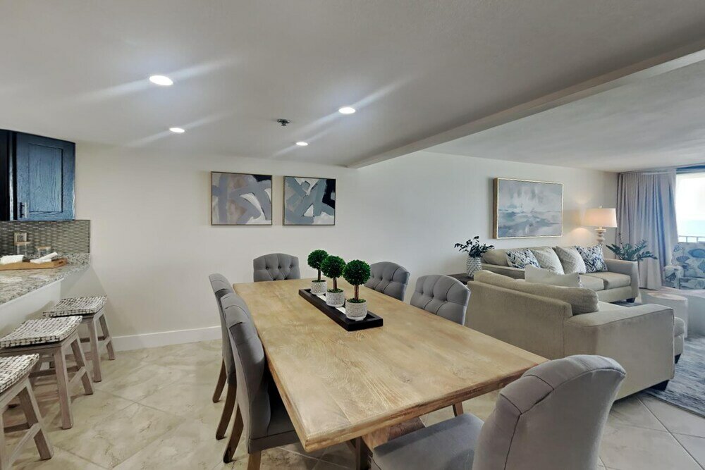 Фото Edgewater Tower III