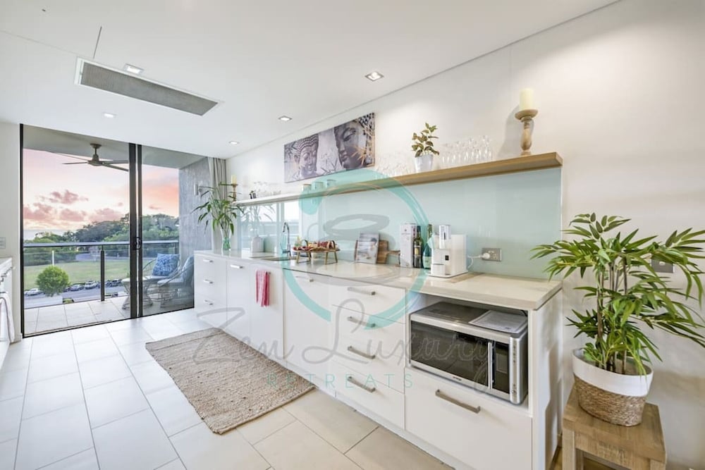 Фото Zen Peninsula - 3 Br Waterfront Apt