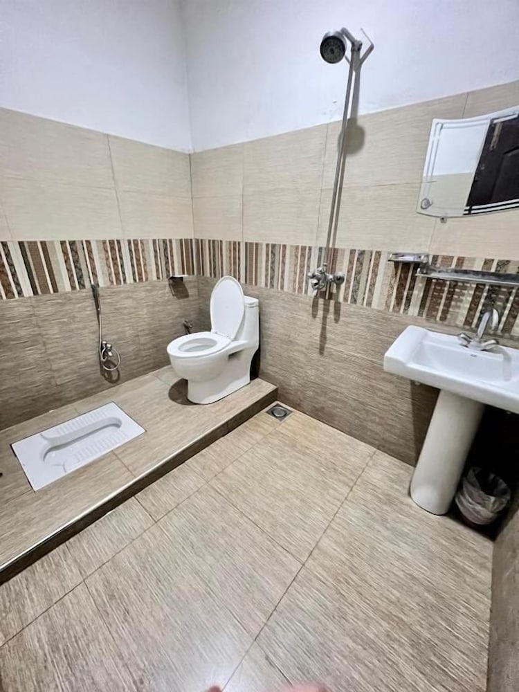 Фото White Rose Guest House