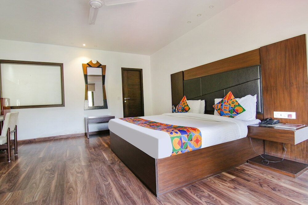 Фото Fabescape Paradise Ville Resort