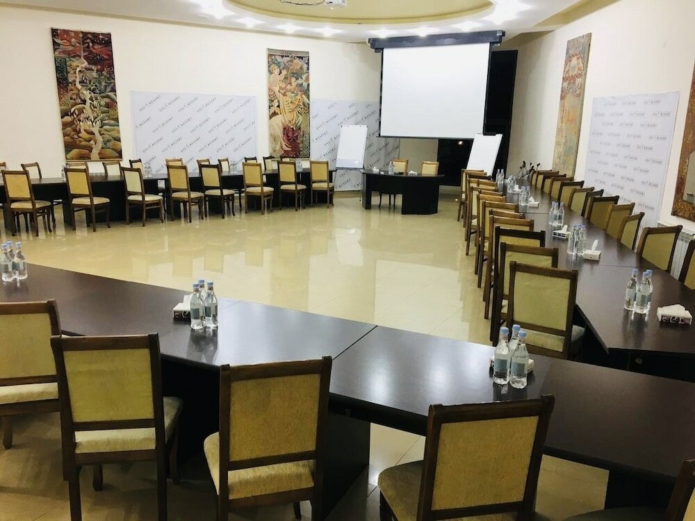 Фото 156473314536