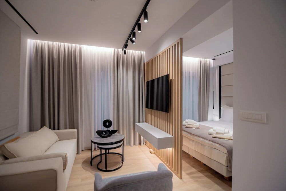 Фото Contessa Bianca Luxury Suites