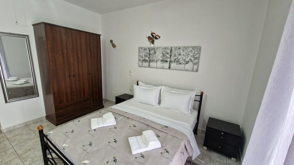 Фото Doukas Aparthotel