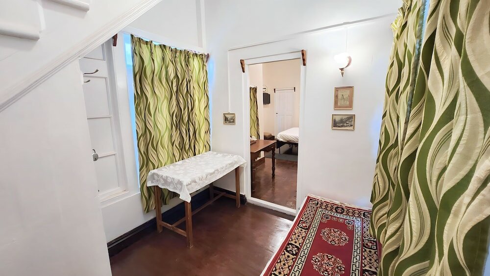 Фото Ivanhoe Hotel A Heritage Property